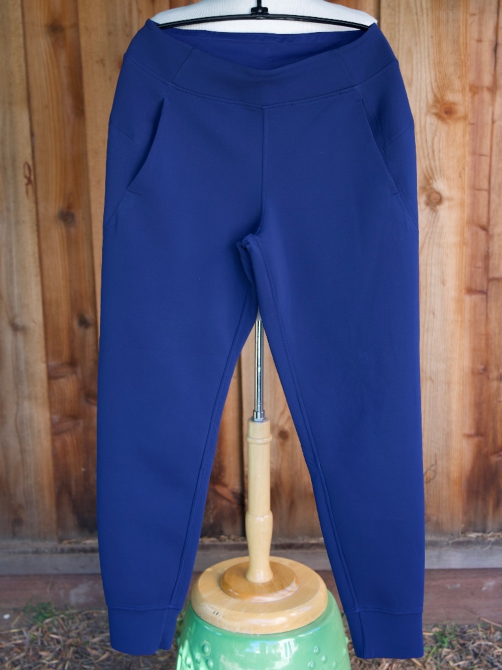 Lululemon Blue/Purple Joggers Woman's 8